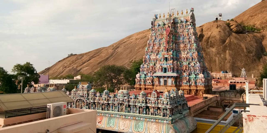 Majestic View Of Thiruparankundram Murugan Temple Wallpaper