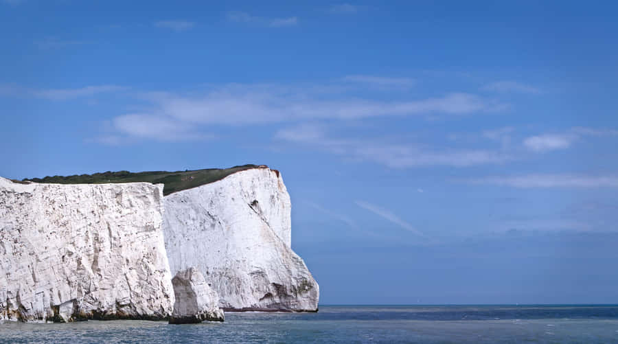Majestic White Cliffs Of Dover Wallpaper