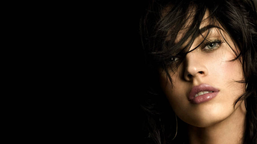 Megan Fox's Petite Yet Stunning Eyes Wallpaper