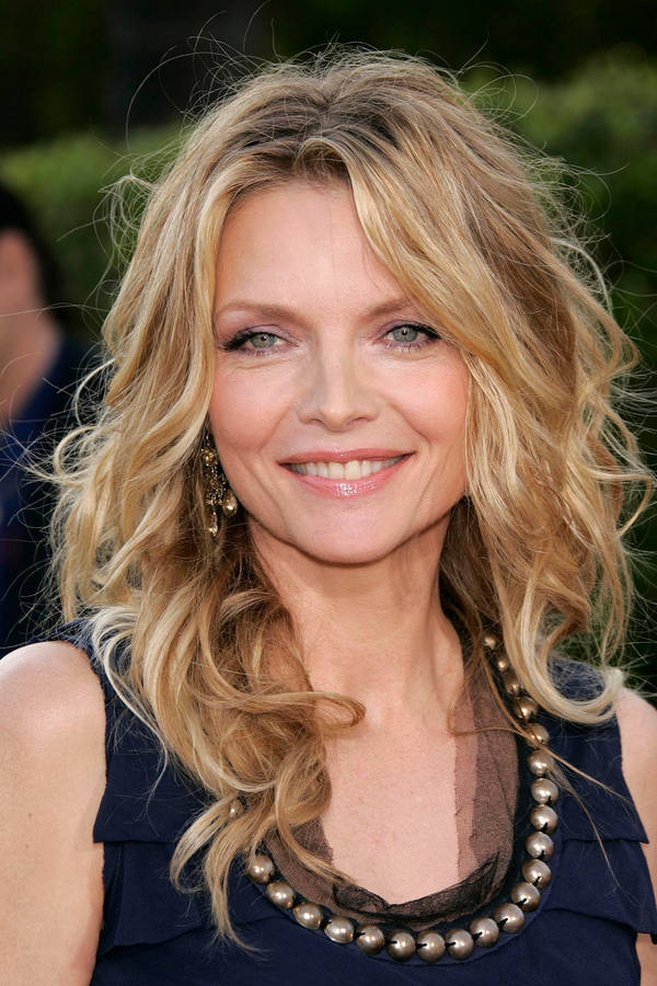 Michelle Pfeiffer At The Stardust Movie Premiere. Wallpaper