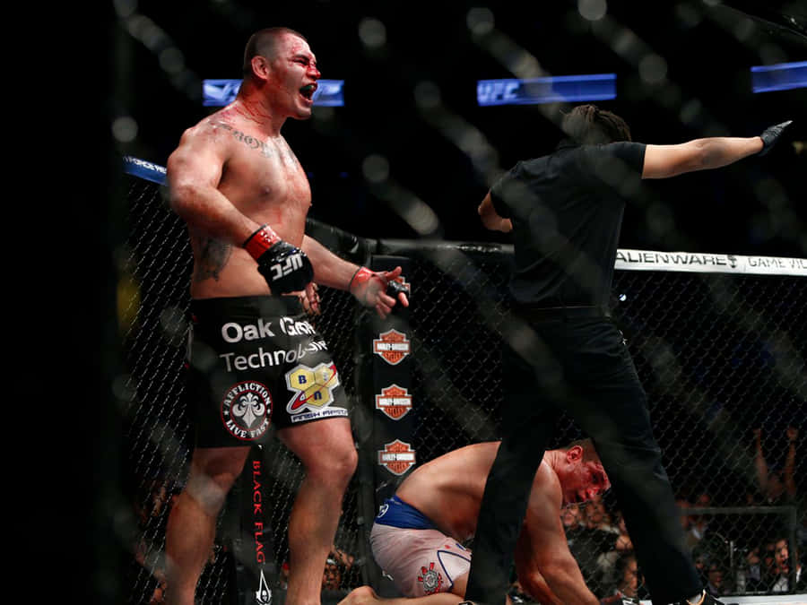 Mixed Martial Artist Cain Velasquez Ufc 166 Wallpaper
