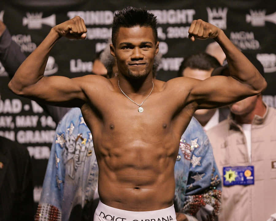 Muscular Body Of Felix Trinidad Wallpaper