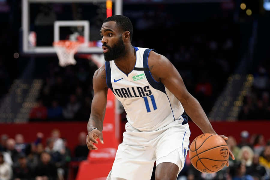 Nba Star Tim Hardaway Jr. Wallpaper