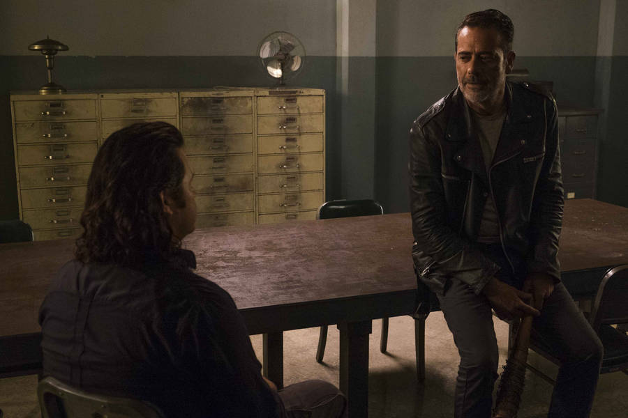 Negan Smith Talking To Eugene Porter Wallpaper