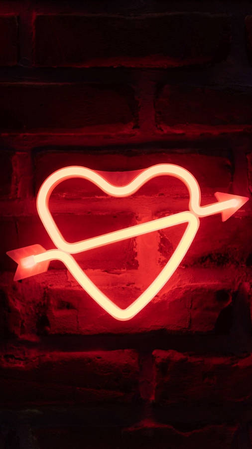 Neon Pink Aesthetic Arrowed Heart Wallpaper