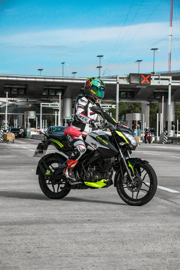 Neon Pulsar Rs200 Wallpaper