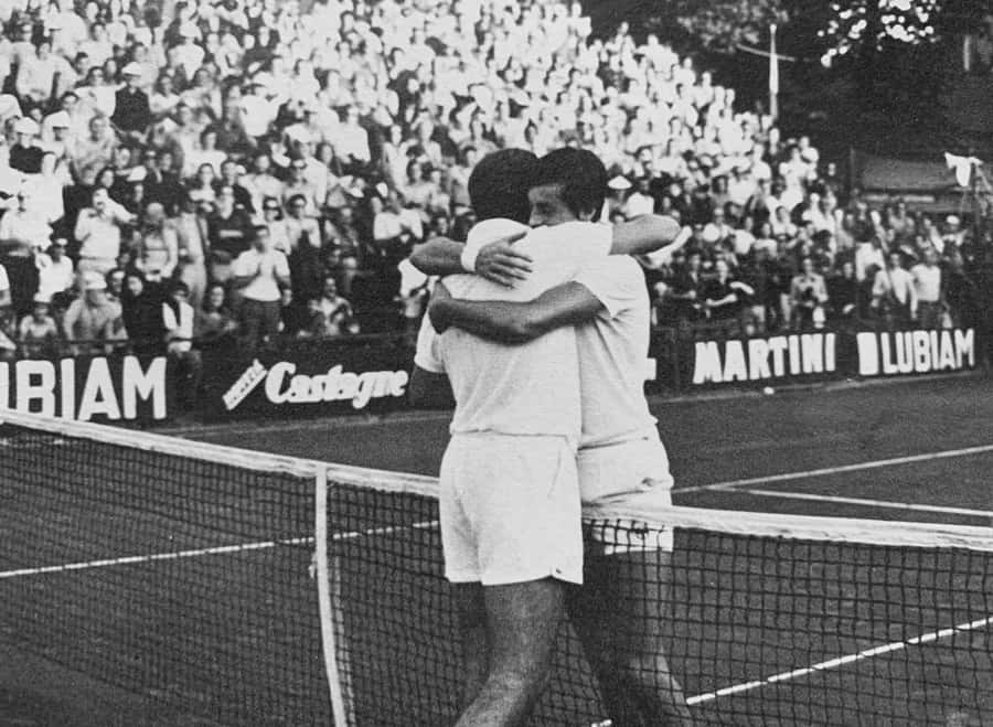 Nicola Pietrangeli And Adriano Panatta 1970 Absolutes Wallpaper