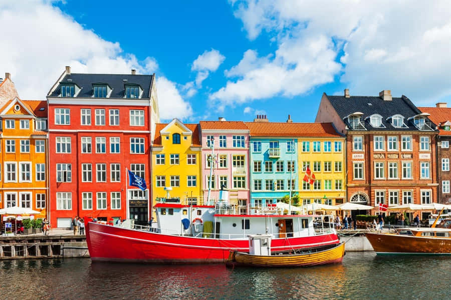 Nyhavn Pier Vibrant Destination 2017 Wallpaper