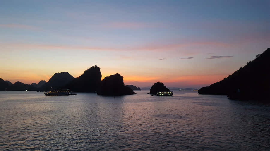 Pastel Sky In Halong Bay Wallpaper