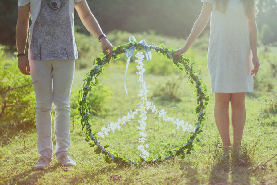 Peace Symbol Wreath Wallpaper
