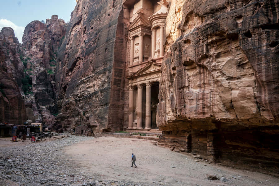Petra Treasury By The Rocky Mountains Wallpaper