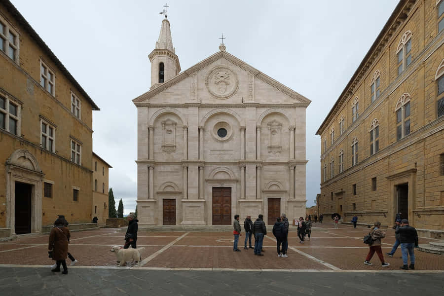 Pienza Pio Ii Cathedra Gloomy Wallpaper