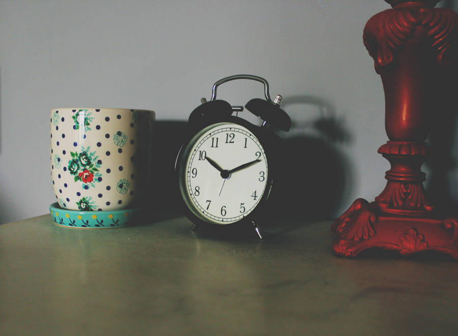 Preview Wallpaper Alarm Clock, Clock, Table Wallpaper