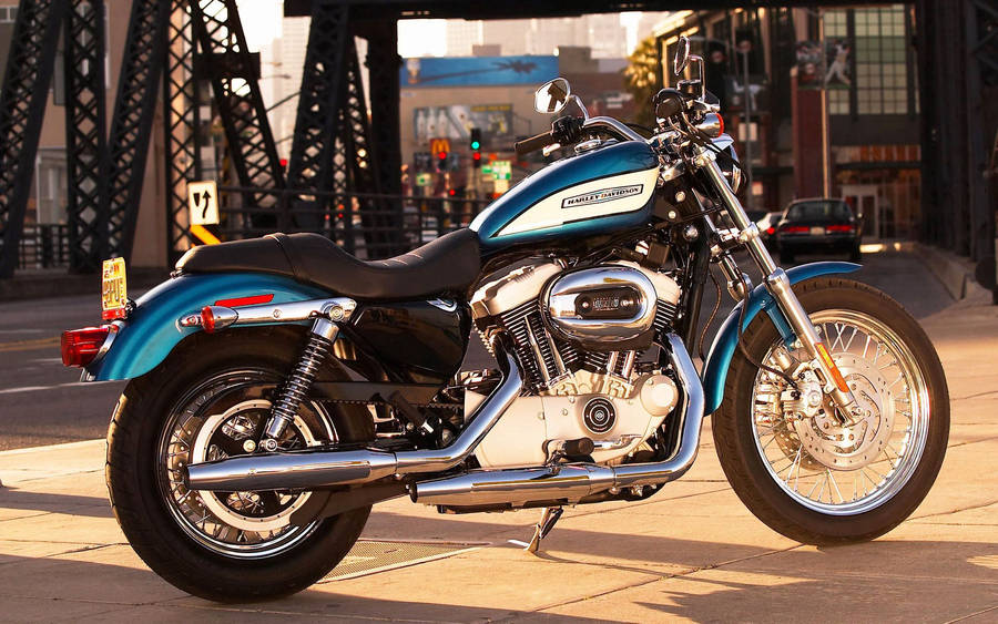 Preview Wallpaper Harley Davidson, City, Road, Motorcycle Wallpaper