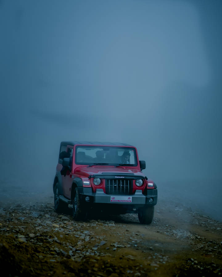Red Thar 4k Blue Fog Wallpaper
