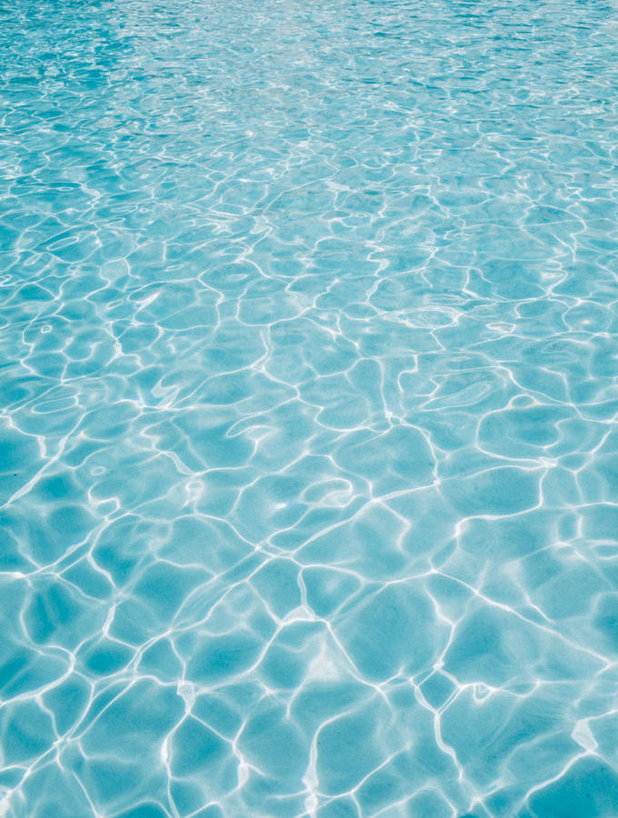 Rippling Crystal Blue Water Wallpaper