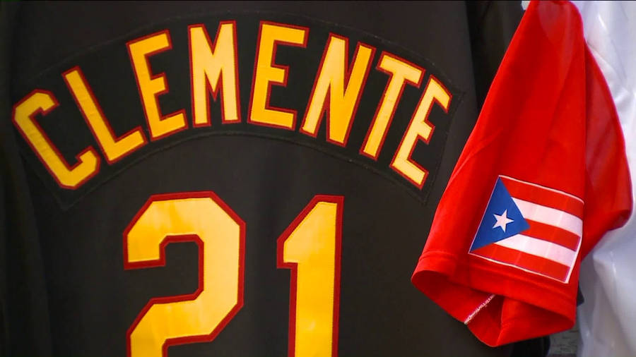 Roberto Clemente Pirates Jersey Wallpaper