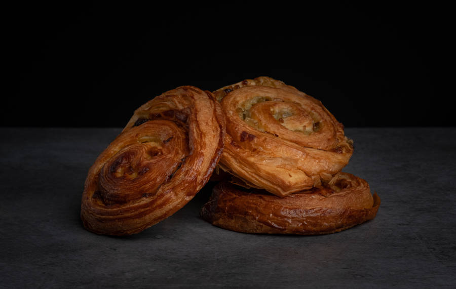 Rose Brown Buns Pastry Wallpaper