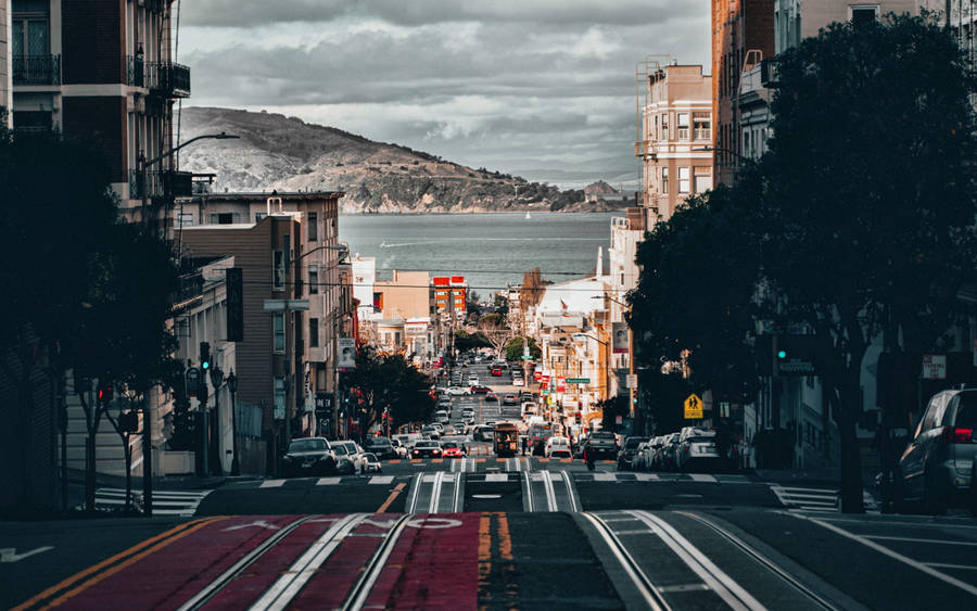 San Francisco Phone City, Sea, Mountains Wallpaper