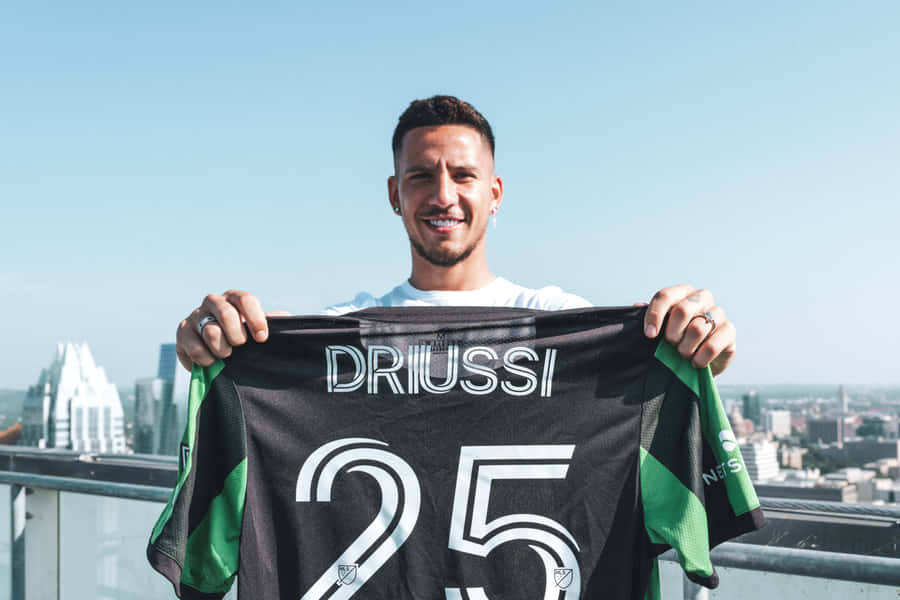 Sebastian Driussi Proud With Yeti Jersey Number 25 Wallpaper