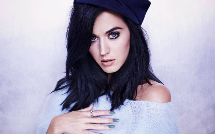 Singer Katy Perry Looking Beautiful Wallpaper