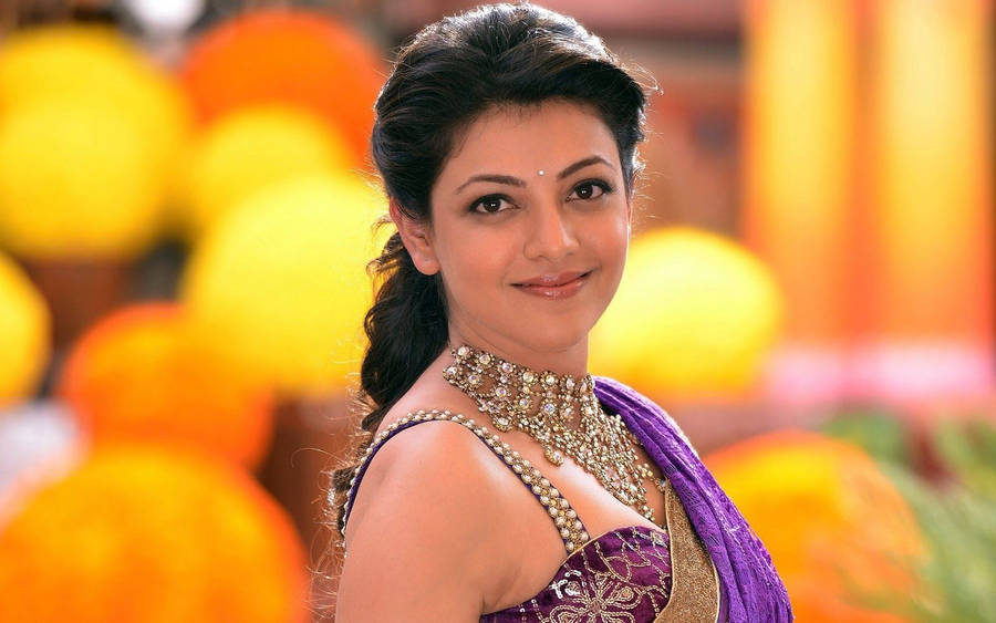 South Heroine Kajal Aggarwal Wallpaper