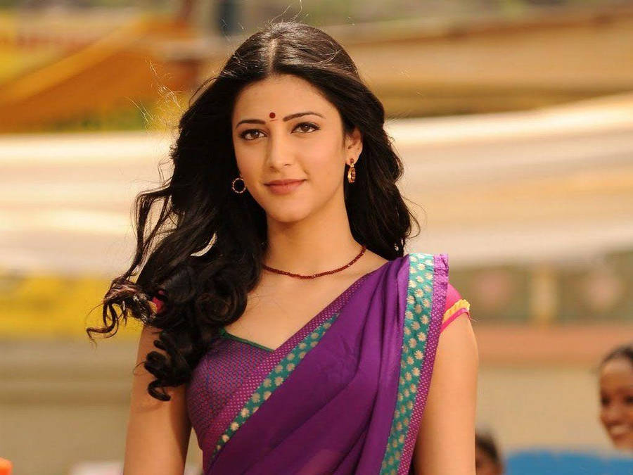 South Heroine Shruti Haasan Wallpaper