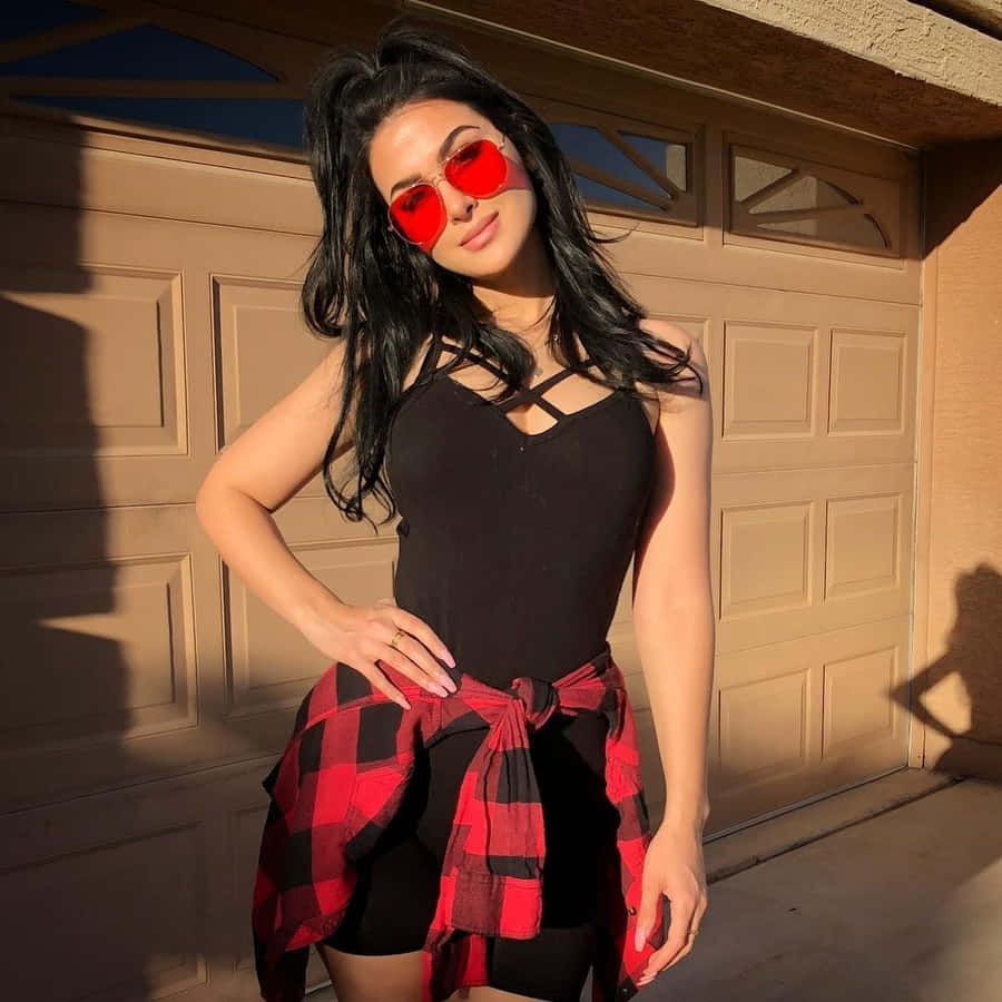 Sssniperwolf Sunlight Morning Wallpaper