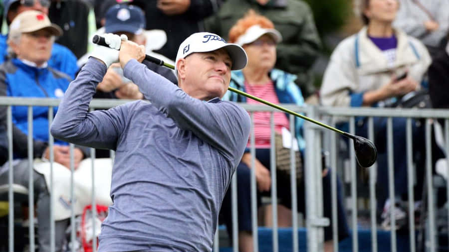 Steve Flesch In Front Of A Crowd Wallpaper