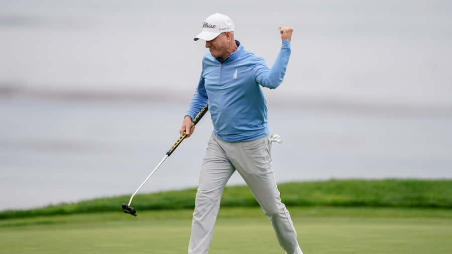 Steve Flesch Throwing A Fist Wallpaper