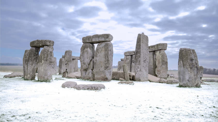 Stonehenge In Winter Season Wallpaper