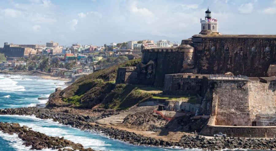 Stunning Castillo San Felipe Del Morro Wallpaper