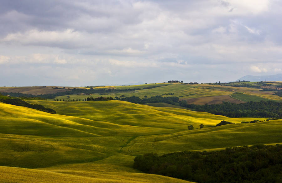 Stunning Tuscany Hills Italy Wallpaper