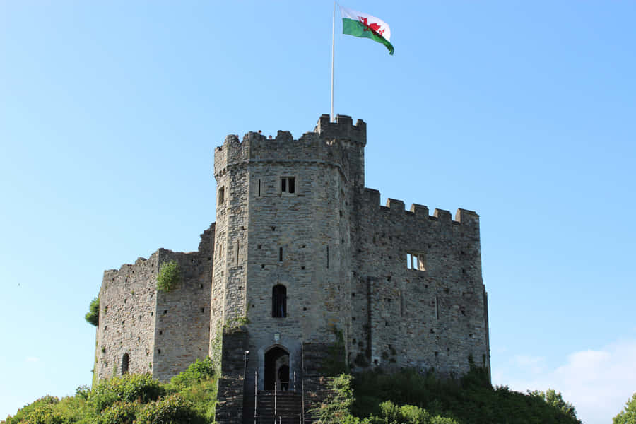 Stunning View Of Cardiff Castle Wallpaper