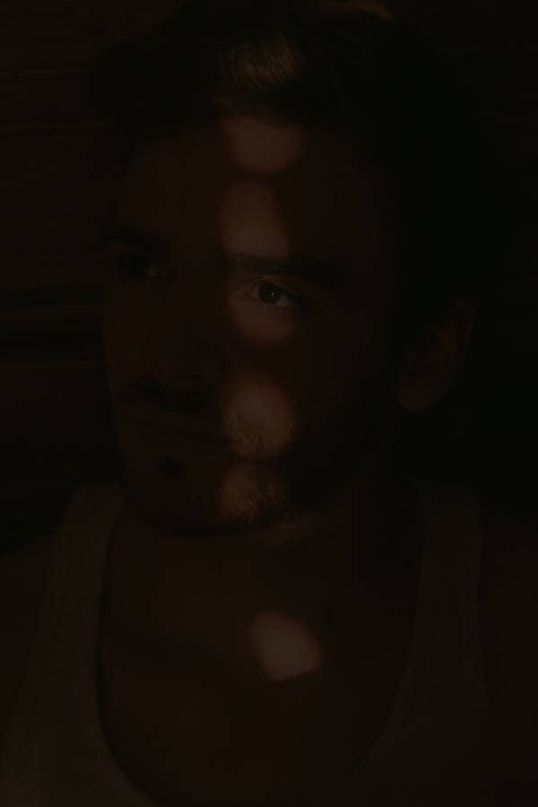 Sun Kissed Photography Of Man Wallpaper