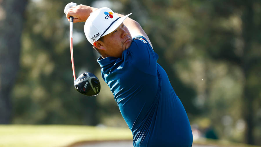 Sungjae Im After Hitting The Ball Wallpaper