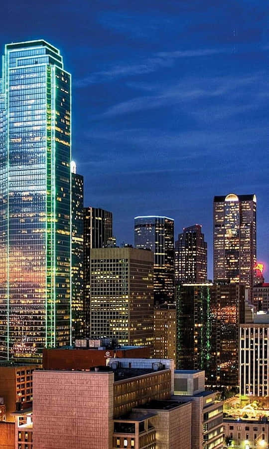 Take In All The Awe-inspiring Vistas Of Dallas Texas. Wallpaper