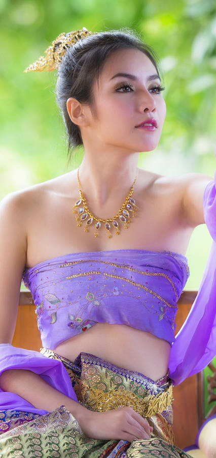 Thailand Woman Lilac Dress Wallpaper