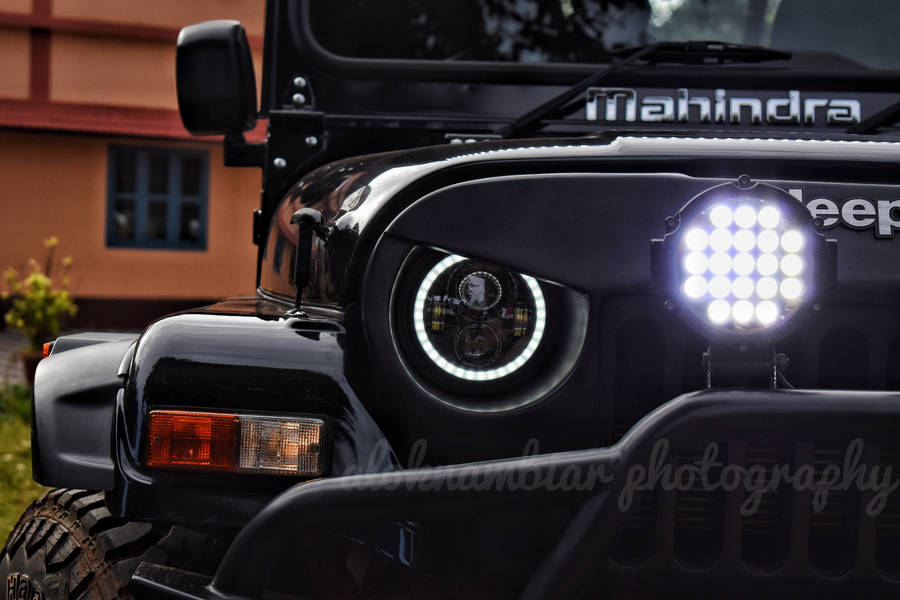 Thar 4k Jeep Light Wallpaper