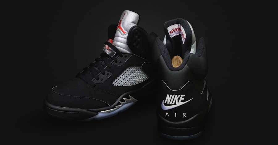 The Classic Air Jordan 4 Shoe Wallpaper