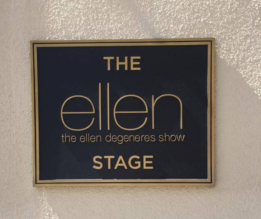 The Ellen Show Sign On A Wall Wallpaper