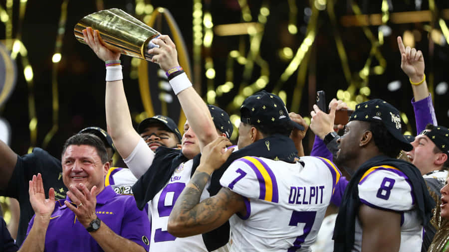 The Lsu Tiger Marching Band Shows Off Their Spirit Wallpaper