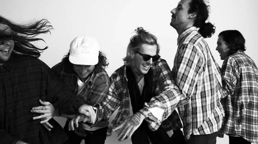 The Neighbourhood In Checkered Wallpaper