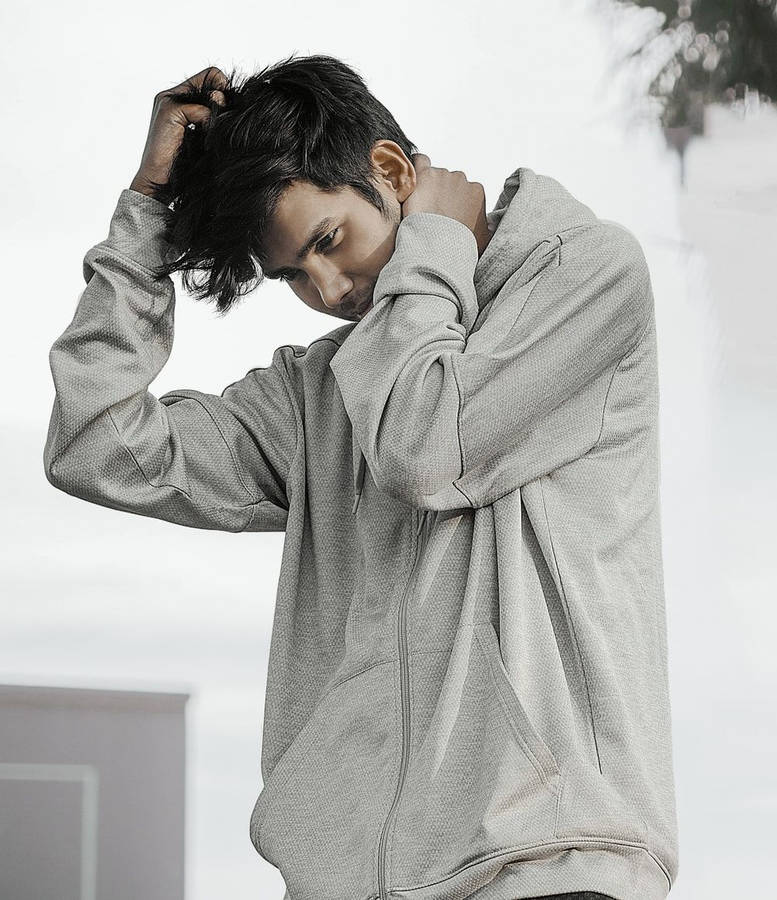 Vijay Mahar Gray Hoodie Wallpaper