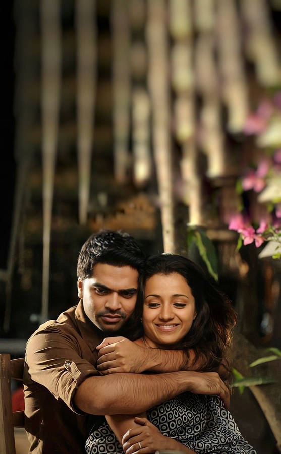 Vinnaithandi Varuvaya Hd Back Hug Wallpaper