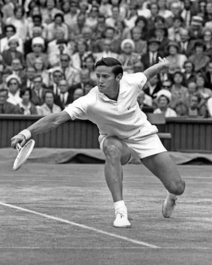 Vintage Tennis Action Shot Wallpaper