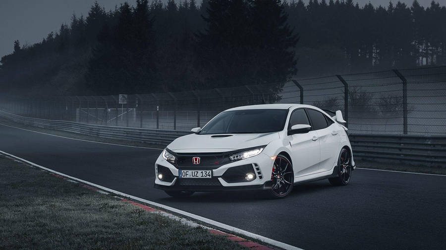 White 4k Honda Civic Race Track Wallpaper