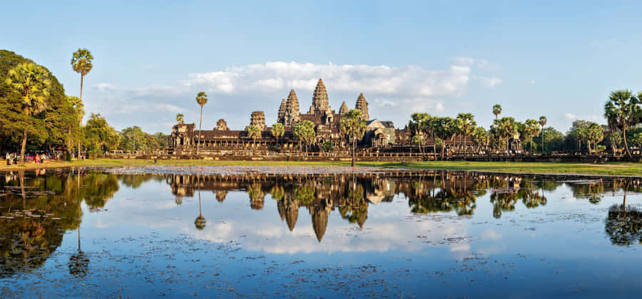 Widescreen Angkor Thom Desktop Wallpaper