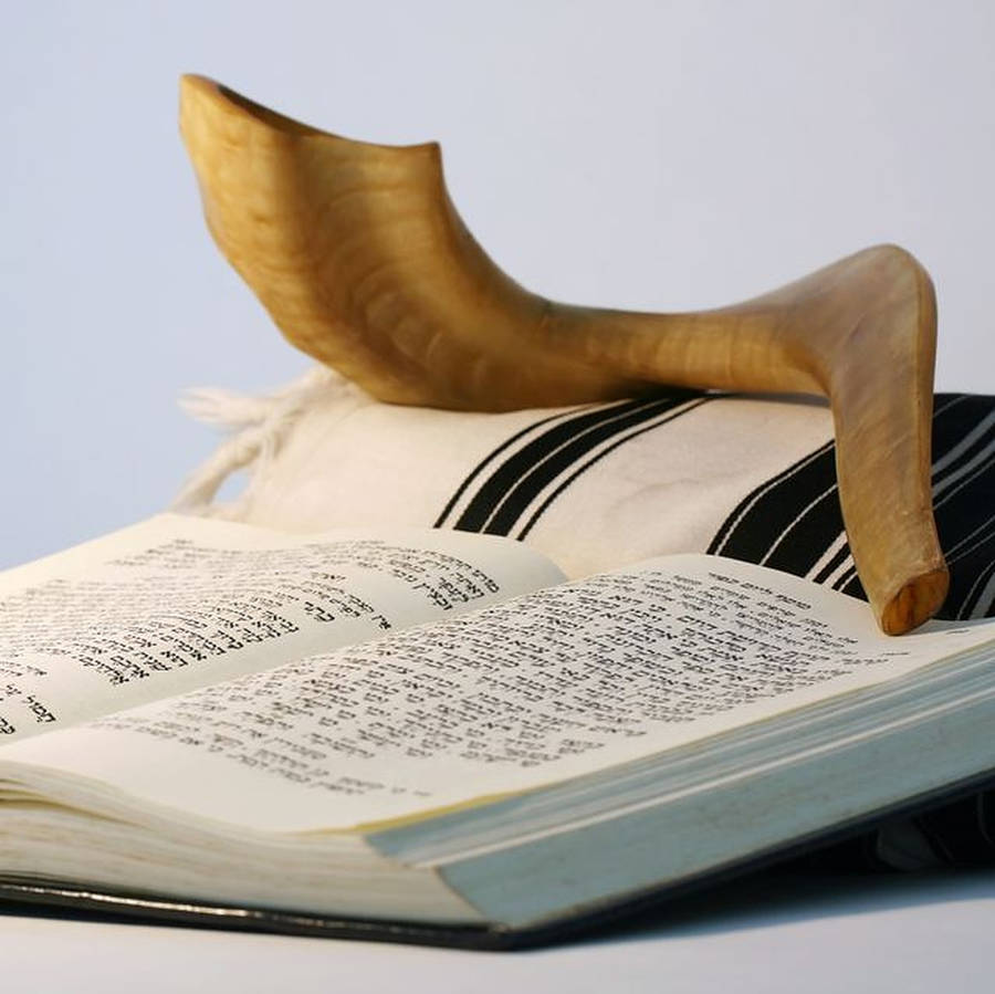 Yom Kippur Horn And Book Wallpaper