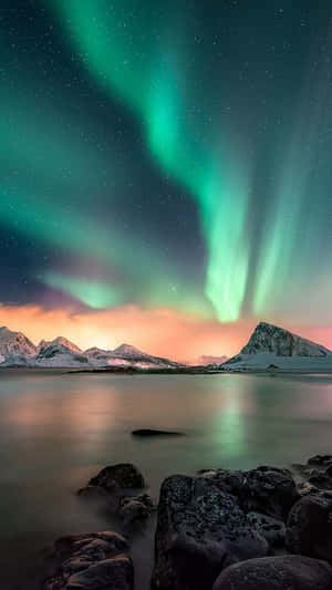 1080x1920 Northern Lights Wallpaper